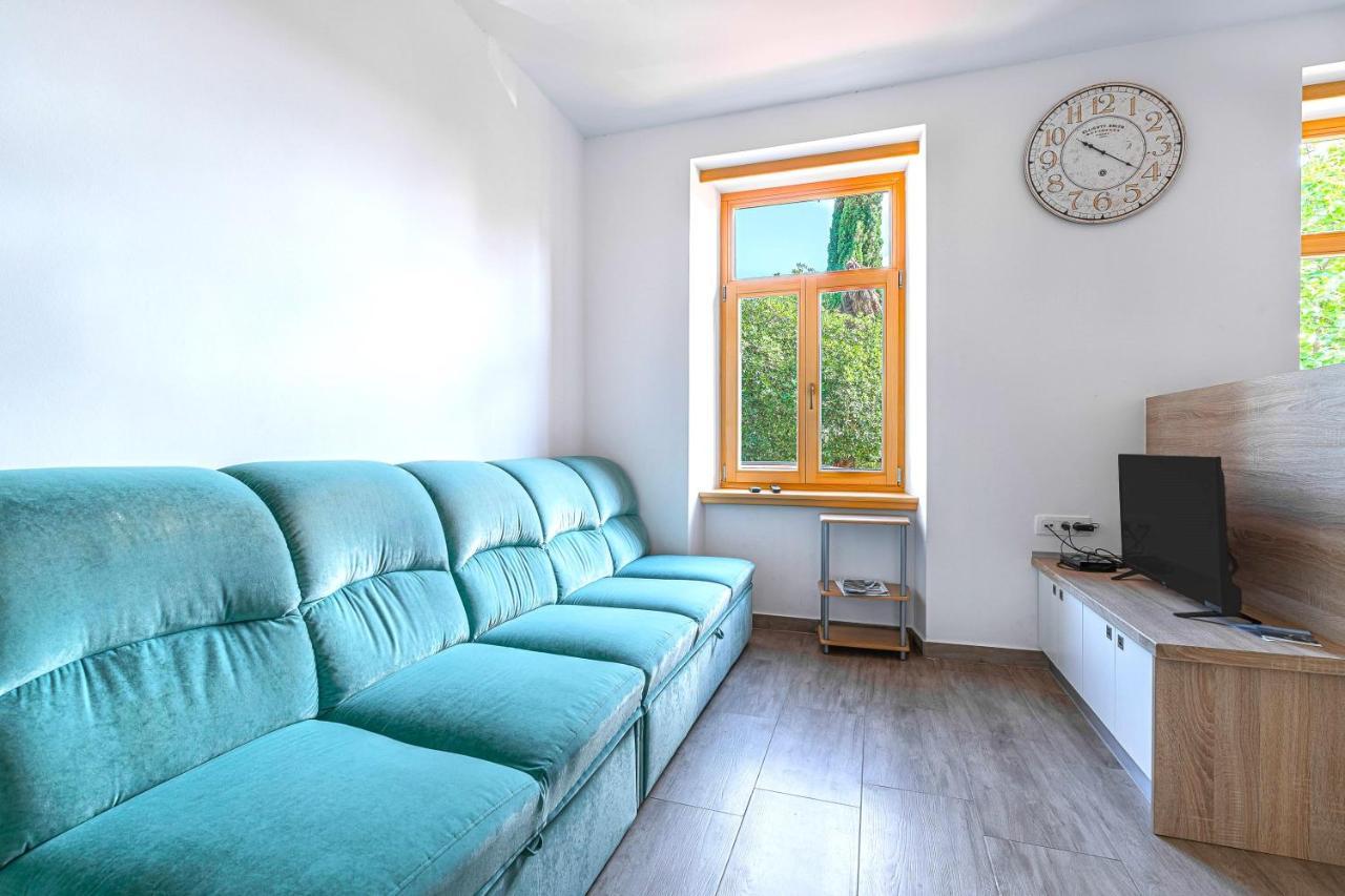 Villa Roma Portorose ภายนอก รูปภาพ